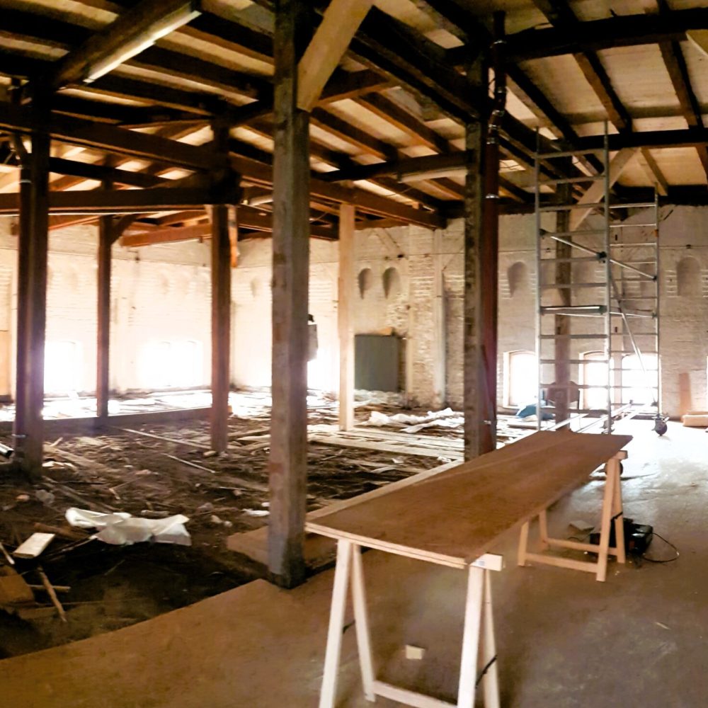 067cb505-955e-46bc-861d-d8086382c7f9 1